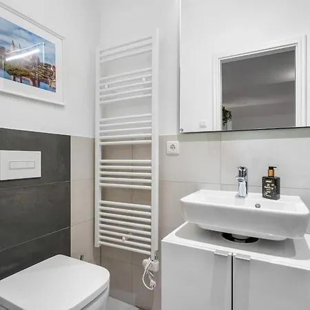 Am Topfmarkt - Zentral - Smart Tv Apartman *